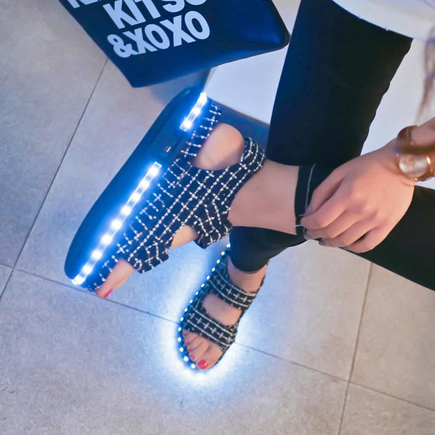 Summer Fashion LED Flash Colorful Flats Sandals Open Toe Platform Sandals Shoes Women Casual Shoes Ladies Beach Shoes - Ernadi