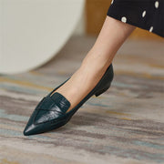 French Style Wear Retro Pointy Flat Heel Shoes For Women