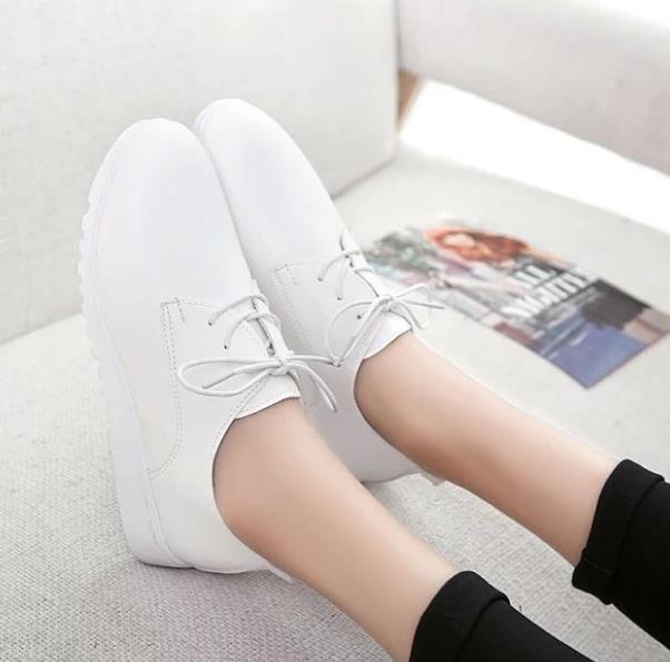 Soft Flat Work Shoes - Ernadi