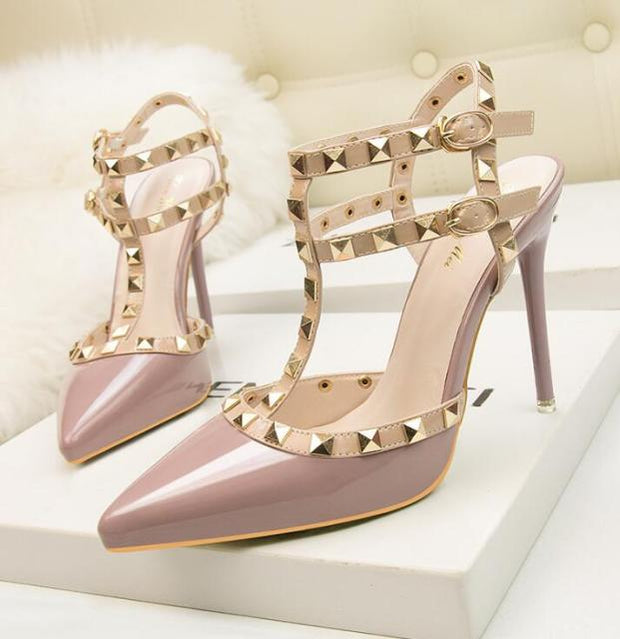 Roman fashion rivet sandals 10CM PUMPS Woman shoes Sexy nightclub stiletto heels patent-leather metallic rivet hollow