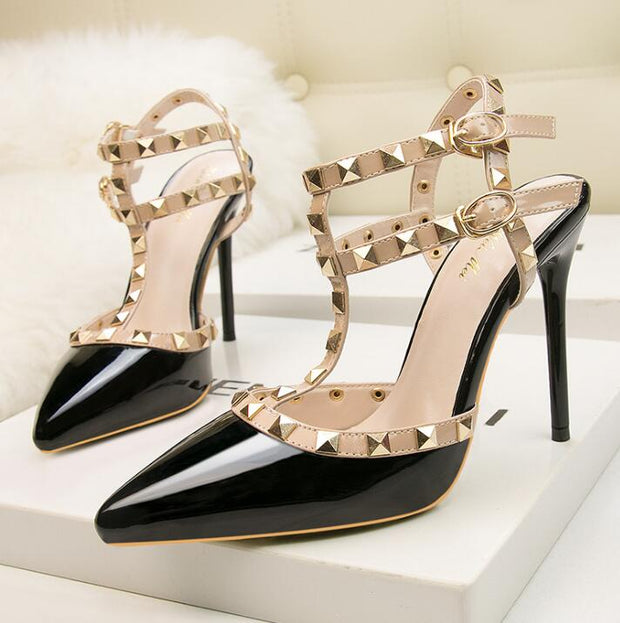 Roman fashion rivet sandals 10CM PUMPS Woman shoes Sexy nightclub stiletto heels patent-leather metallic rivet hollow